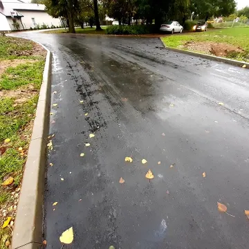 Na ulicy Krzywej w Radomsku położono nowy asfalt