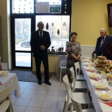 Wigilijne wieczerze seniorów z Radomska