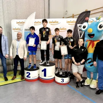Medalowy komplet UKS „Zapaśnik” Radomsko na Mistrzostwach Śląska