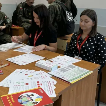 „Komórkomania” w ZSDiOŚ. Uczniowie i nauczyciele wsparli DKMS