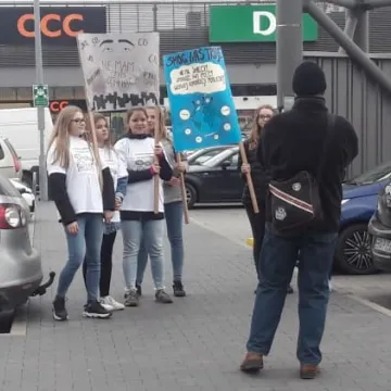 Happening antysmogowy uczniów ZSP1 w Radomsku