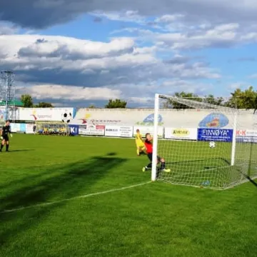 W meczu beniaminków: RKS Radomsko – KS Wasilków 5:0