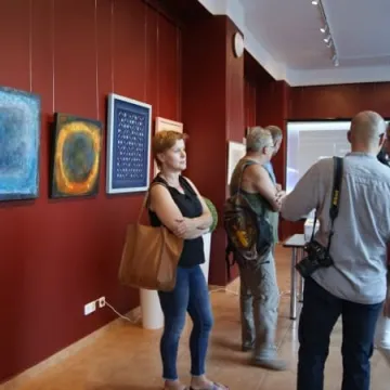 WYSTAWA „20 LAT STOWARZYSZENIA PIOTRKOWSKICH ARTYSTÓW PLASTYKÓW”