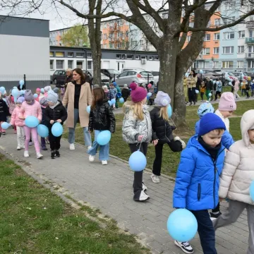 Radomsko włączyło się w obchody Dnia Autyzmu