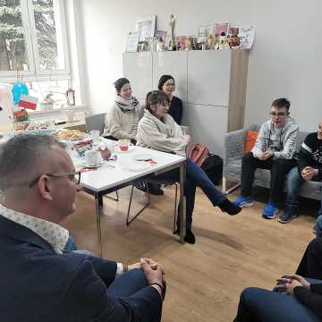 Francuscy nauczyciele odwiedzili PSP nr 7 w Radomsku