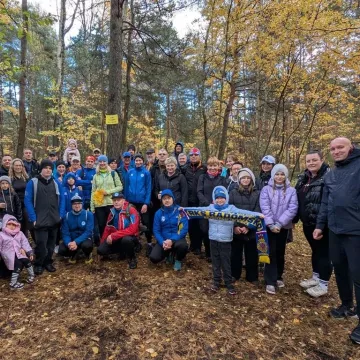 Rajd pieszy w dolinie Widawki zakończył cykl „Leśne przygody”
