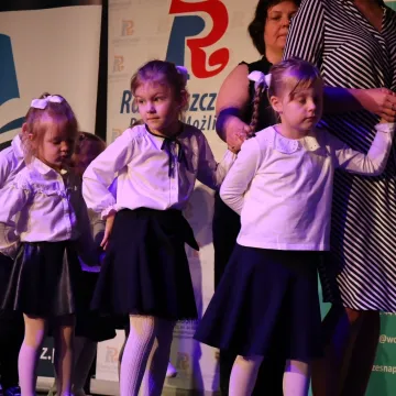 IV Festiwal Pięknej Mowy z udziałem blisko 60 dzieci w MDK w Radomsku