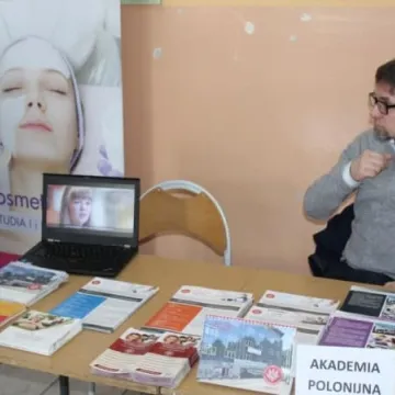 Targi edukacyjne w II LO