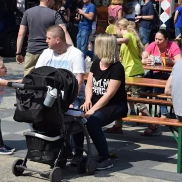 Food trucki opanowały plac 3 Maja