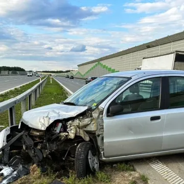 Zdarzenie drogowe z udziałem 92-latka na A1