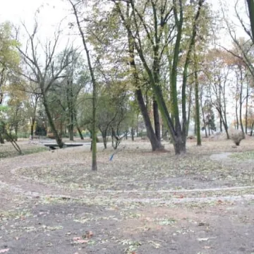 Rewaloryzacja parku Świętojańskiego. Ile już  zrobiono?