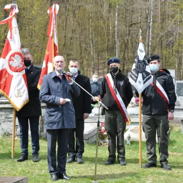 W Bąkowej Górze oddano hołd zamordowanym Żołnierzom Wyklętym