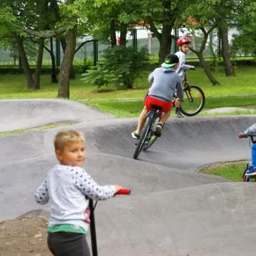 Pumptrack w Radomsku oficjalnie oddany do użytku