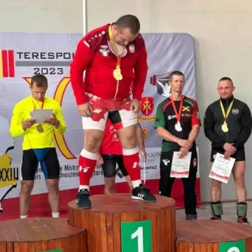 Policjant z Pajęczna na podium