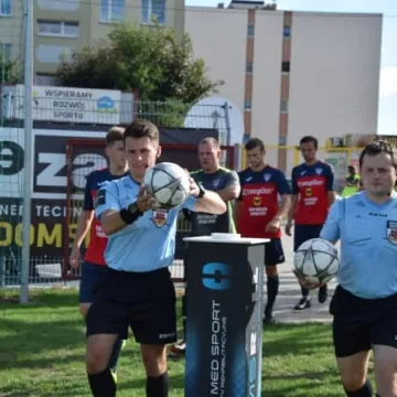 W meczu beniaminków: RKS Radomsko – KS Wasilków 5:0