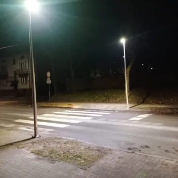 Doświetlono kolejne przejście dla pieszych w Radomsku