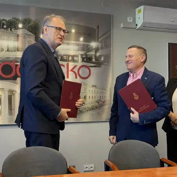 Podpisano umowę na budowę sieci ścieżek rowerowych w Radomsku