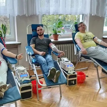 W ZSP w Kamieńsku oddano krew dla absolwentów szkoły