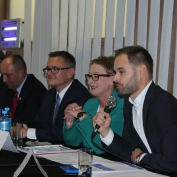 Debata kandydatów na prezydenta miasta