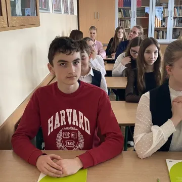 Uczniowie z powiatu radomszczańskiego zmierzyli się z twórczością Wisławy Szymborskiej w I LO w Radomsku