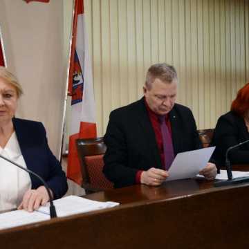 Radni zdecydowali: karetka pojedzie na Ukrainę. Będą też zmiany w statucie szpitala