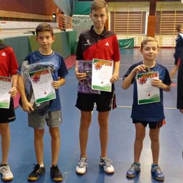 Dobry występ młodych tenisistów UMLKS Radomsko na II WTK w Moszczenicy