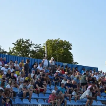 RKS przegrywa na własnym stadionie z Pogonią Grodzisk