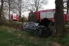 Kobiele Wielkie: samochód uderzył w drzewo