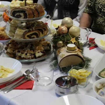 Wigilijne wieczerze seniorów z Radomska