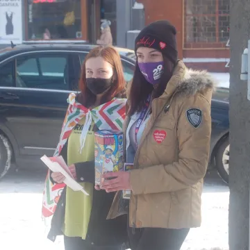 WOŚP 2021 w Radomsku. Wolotariusze kwestują na ulicach