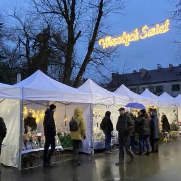 [WIDEO] Halina Mlynkova na Jarmarku Bożonarodzeniowym w Radomsku