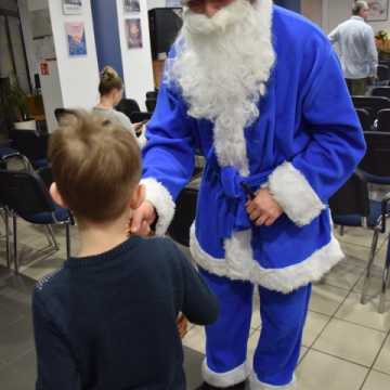 Mikołajkowe spotkanie dla dzieci ze świetlic środowiskowych w Radomsku