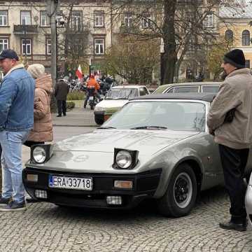 Parada zabytkowych pojazdów w Radomsku – święto miłośników klasycznej motoryzacji