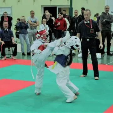 10 medali dla zawodników Klubu Karate „Randori”
