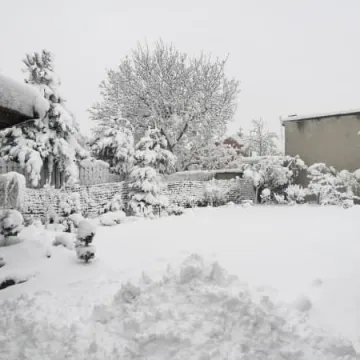 Zima powróciła. Miasto bez prądu i wody 