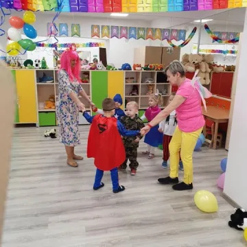 To ich pierwszy taki bal...