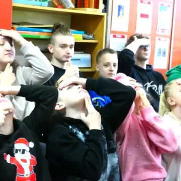 W Dziepółci dzieci poznały zasady udzielania pierwszej pomocy