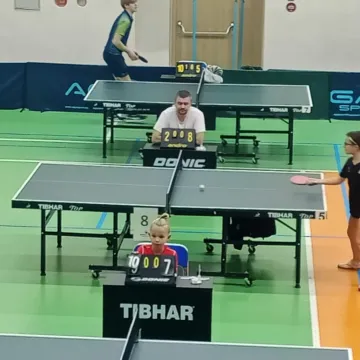 Młodzicy UMLKS Radomsko rywalizowali w tenisowym memoriale