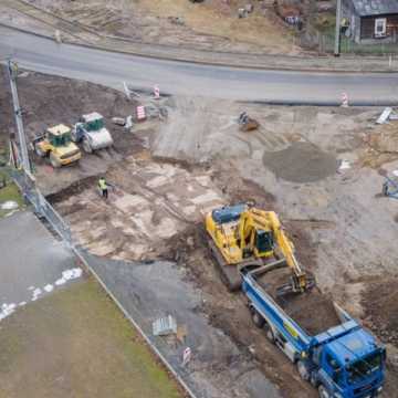 Połączenie łódzkiego ze śląskim. Modernizacja drogi w Ciężkowicach w toku