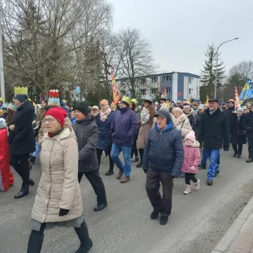 Orszak Trzech Króli w Radomsku: radość i kolędy