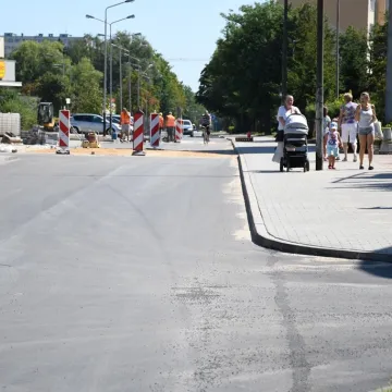 Piotrków Tryb.: dobiega końca remont ul. Belzackiej