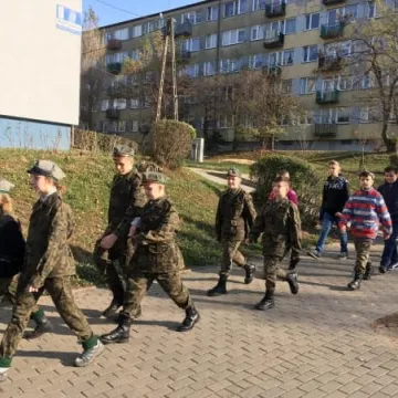 Happening Teatru Źródło „Z Niepodległą w sercu”