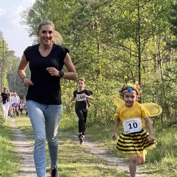 W Gomunicach poszli i pobiegli dla pszczół