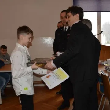 Młodzież zapobiega pożarom