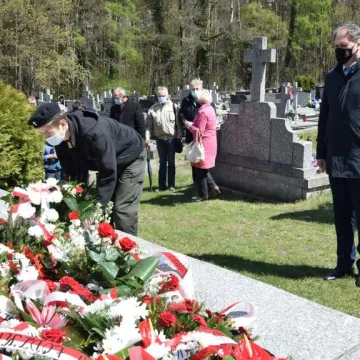 W Bąkowej Górze oddano hołd zamordowanym Żołnierzom Wyklętym