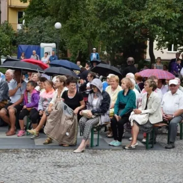 Kapela zagrała na placu 3 Maja