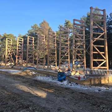 Nowe tężnie solankowe powstają na terenie dawnego WOSiR-u w Kamieńsku