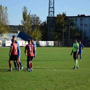 Ligowe zaległości odrobione. RKS Radomsko pokonuje Start Brzeziny