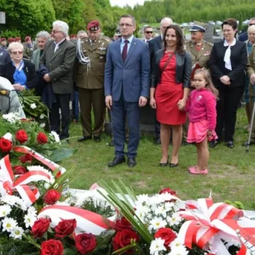 Uroczystości w Bąkowej Górze - oddano hołd Żołnierzom Wyklętym