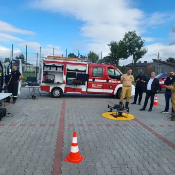 Strażacy ze Strzałkowa szkolili się z obsługi dronów